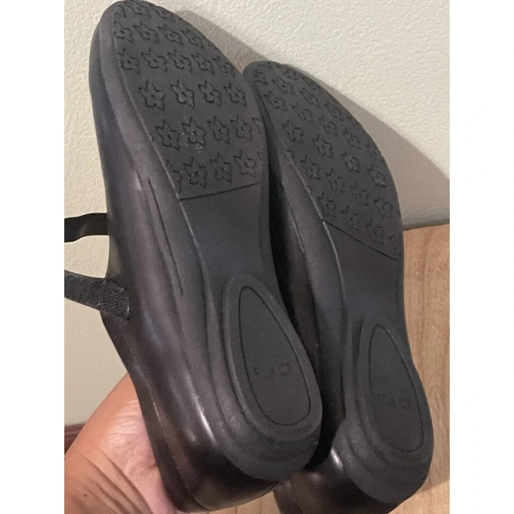 The Children's Place Girl's Closed Toe Black Cat Flats Shoes Mary Jane ~ Size 6